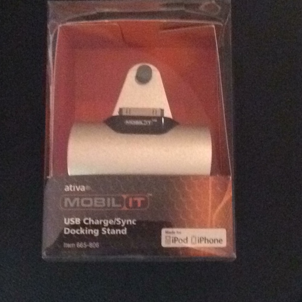 Ativa Mobil It USB Charge/Sync Docking Stand